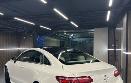Mercedes-Benz E-Класс, 2017 год, 4 300 000 рублей, 8 фотография