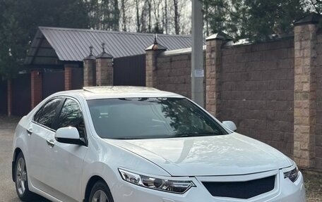 Honda Accord VIII рестайлинг, 2012 год, 1 120 000 рублей, 1 фотография