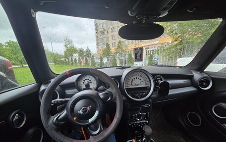 MINI Hatch, 2010 год, 1 100 000 рублей, 2 фотография