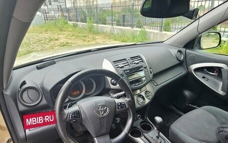 Toyota RAV4, 2010 год, 1 500 000 рублей, 6 фотография