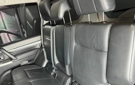 Mitsubishi Pajero IV, 2011 год, 1 930 000 рублей, 9 фотография