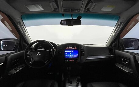 Mitsubishi Pajero IV, 2011 год, 1 930 000 рублей, 11 фотография