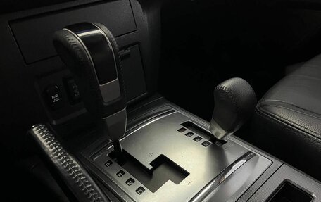 Mitsubishi Pajero IV, 2011 год, 1 930 000 рублей, 26 фотография