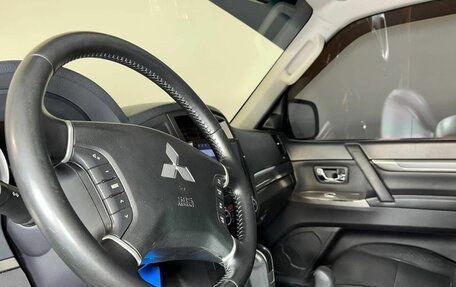 Mitsubishi Pajero IV, 2011 год, 1 930 000 рублей, 28 фотография