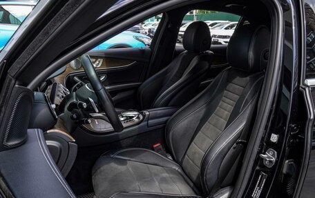 Mercedes-Benz E-Класс, 2017 год, 2 980 000 рублей, 10 фотография
