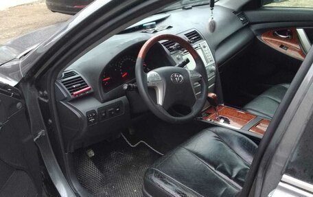 Toyota Camry, 2008 год, 900 000 рублей, 11 фотография