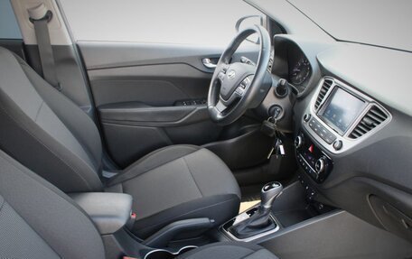 Hyundai Solaris II рестайлинг, 2019 год, 1 345 000 рублей, 12 фотография