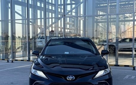 Toyota Camry, 2018 год, 2 120 000 рублей, 6 фотография