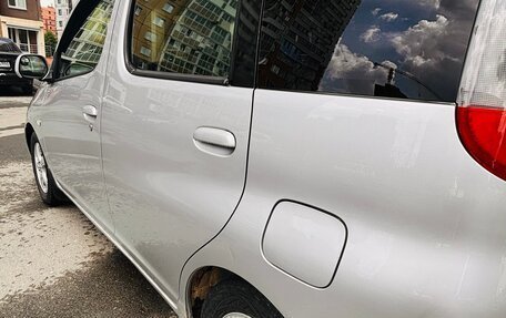 Toyota FunCargo, 2000 год, 500 000 рублей, 2 фотография