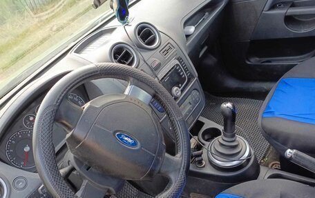 Ford Fiesta, 2008 год, 450 000 рублей, 2 фотография