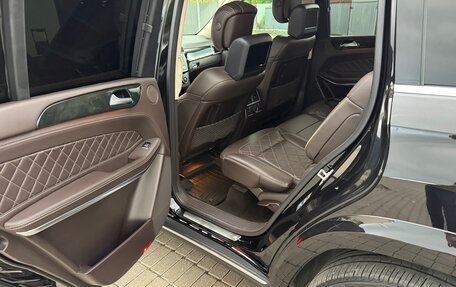 Mercedes-Benz GLS, 2016 год, 4 850 000 рублей, 29 фотография