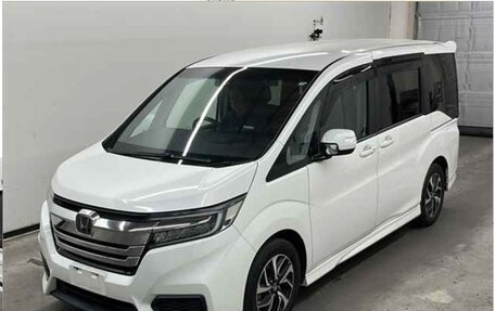 Honda Stepwgn IV, 2021 год, 3 100 000 рублей, 4 фотография