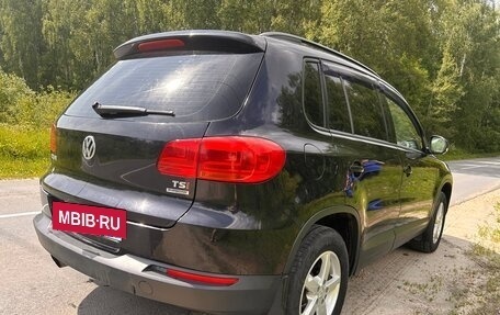 Volkswagen Tiguan I, 2011 год, 930 000 рублей, 6 фотография