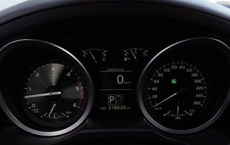 Toyota Land Cruiser 200, 2015 год, 3 950 000 рублей, 12 фотография