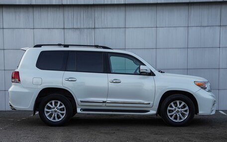 Toyota Land Cruiser 200, 2015 год, 3 950 000 рублей, 5 фотография