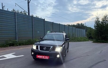 Nissan Pathfinder, 2010 год, 1 350 000 рублей, 2 фотография