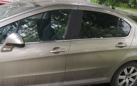 Peugeot 408 I рестайлинг, 2012 год, 570 000 рублей, 2 фотография