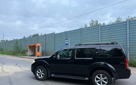 Nissan Pathfinder, 2010 год, 1 350 000 рублей, 3 фотография