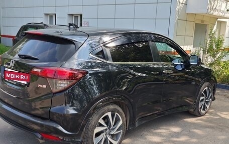 Honda Vezel, 2019 год, 2 250 000 рублей, 6 фотография