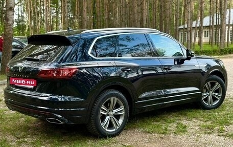 Volkswagen Touareg III, 2019 год, 8 000 000 рублей, 6 фотография