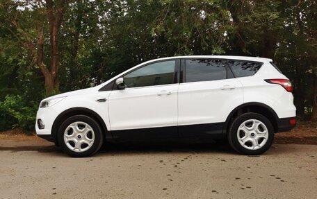 Ford Kuga III, 2017 год, 2 300 000 рублей, 3 фотография