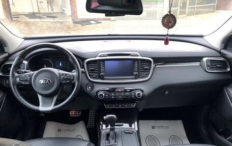 KIA Sorento III Prime рестайлинг, 2017 год, 2 600 000 рублей, 14 фотография