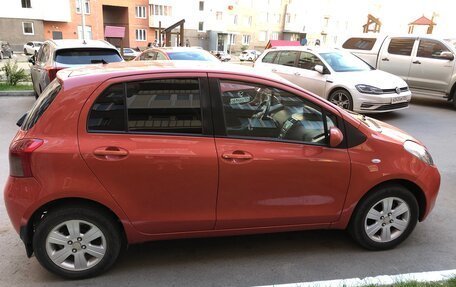 Toyota Yaris III рестайлинг, 2006 год, 500 000 рублей, 3 фотография