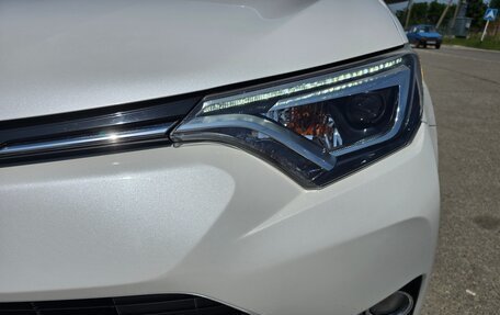 Toyota RAV4, 2017 год, 2 990 000 рублей, 15 фотография
