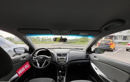 Hyundai Solaris II рестайлинг, 2012 год, 780 000 рублей, 8 фотография