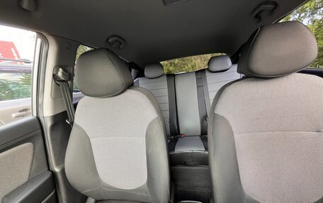 Hyundai Solaris II рестайлинг, 2012 год, 780 000 рублей, 10 фотография