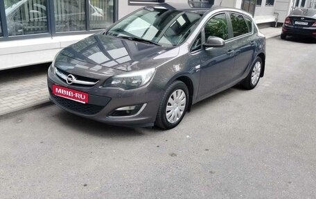 Opel Astra J, 2013 год, 750 000 рублей, 2 фотография