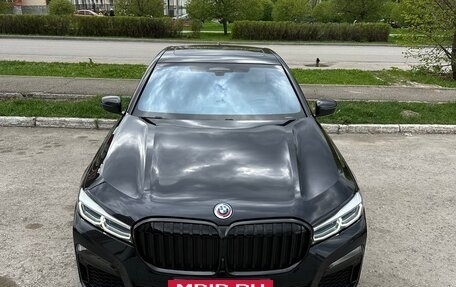 BMW 7 серия, 2020 год, 7 000 000 рублей, 2 фотография