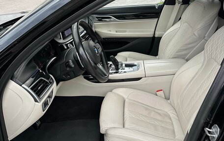 BMW 7 серия, 2020 год, 7 000 000 рублей, 22 фотография