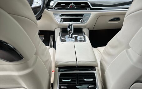 BMW 7 серия, 2020 год, 7 000 000 рублей, 27 фотография