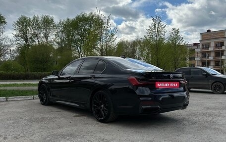 BMW 7 серия, 2020 год, 7 000 000 рублей, 18 фотография