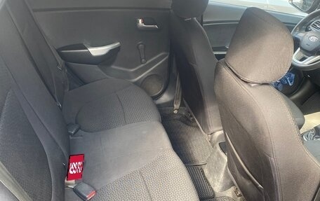 KIA Rio III рестайлинг, 2012 год, 660 000 рублей, 18 фотография