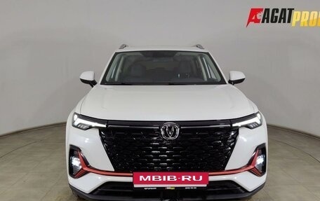 Changan CS35 Plus, 2023 год, 1 670 000 рублей, 2 фотография
