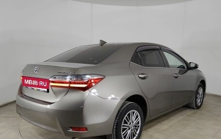 Toyota Corolla, 2018 год, 1 680 000 рублей, 5 фотография