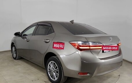 Toyota Corolla, 2018 год, 1 680 000 рублей, 7 фотография
