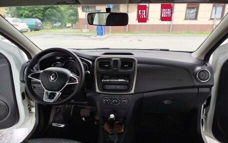 Renault Logan II, 2021 год, 775 000 рублей, 4 фотография