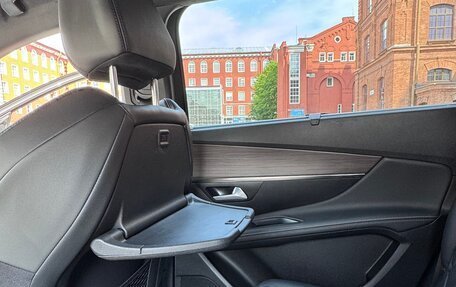 Peugeot 5008 II, 2021 год, 3 700 000 рублей, 11 фотография