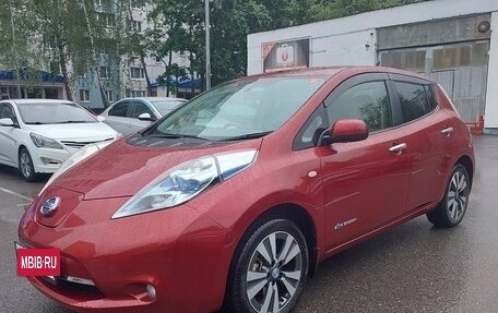 Nissan Leaf I, 2013 год, 799 000 рублей, 3 фотография