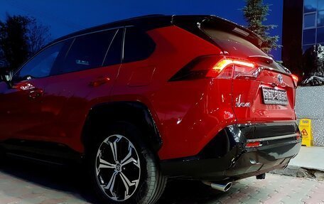 Toyota RAV4, 2021 год, 4 200 000 рублей, 12 фотография
