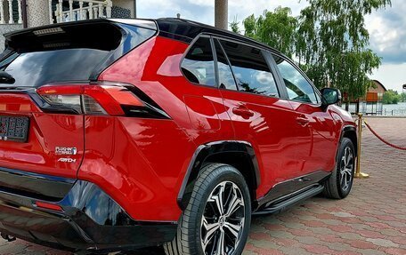 Toyota RAV4, 2021 год, 4 200 000 рублей, 3 фотография