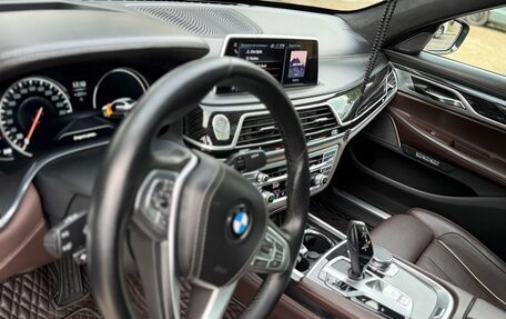 BMW 7 серия, 2017 год, 3 500 000 рублей, 8 фотография