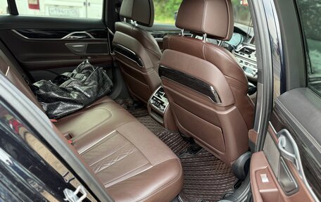 BMW 7 серия, 2017 год, 3 500 000 рублей, 13 фотография