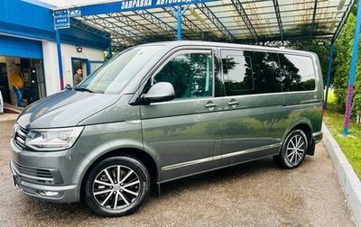 Volkswagen Multivan T6 рестайлинг, 2019 год, 6 150 000 рублей, 1 фотография