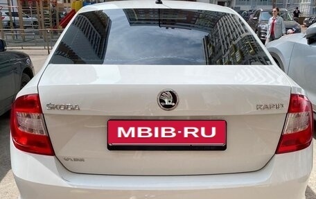 Skoda Rapid I, 2016 год, 1 100 000 рублей, 2 фотография