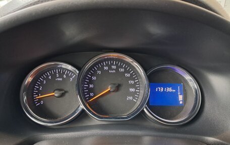 Renault Logan II, 2016 год, 649 000 рублей, 13 фотография