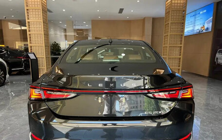 Lexus ES VII, 2025 год, 4 216 027 рублей, 5 фотография